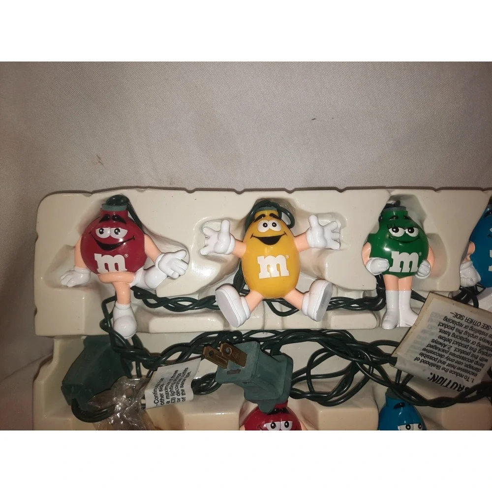 Vinatge M&M's Happy Lights 10 Indoor Light Set Colorful Candy w/Box Tested Works